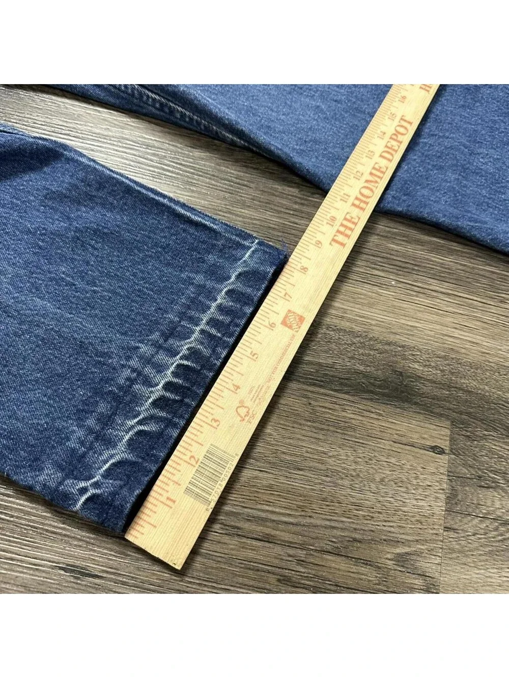 Levis fits 34x27