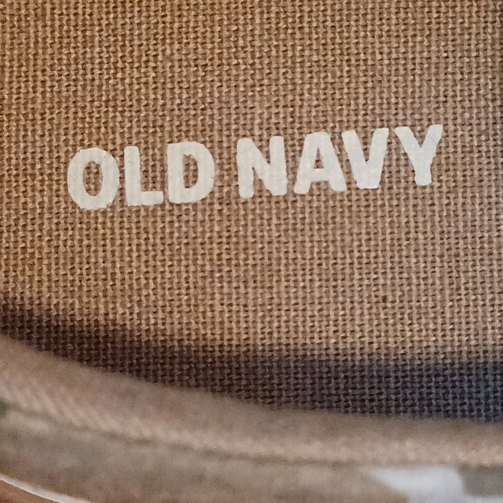 Old Navy boys canvas