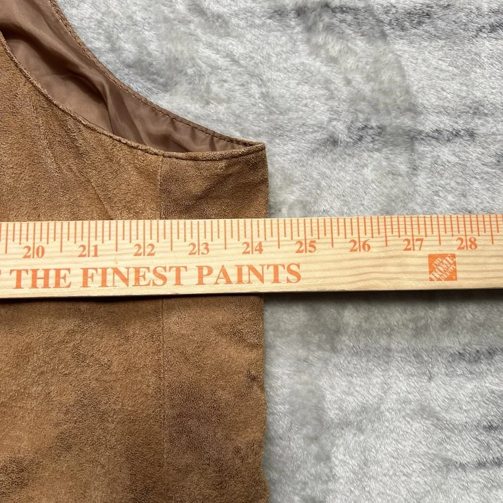 Scully men distressed
