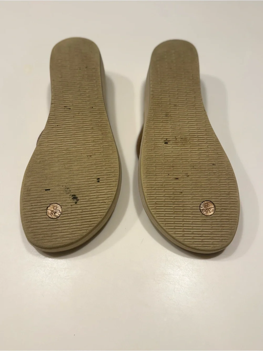 Havaianas Wedge Flip Flops - Metallic Gold EU40