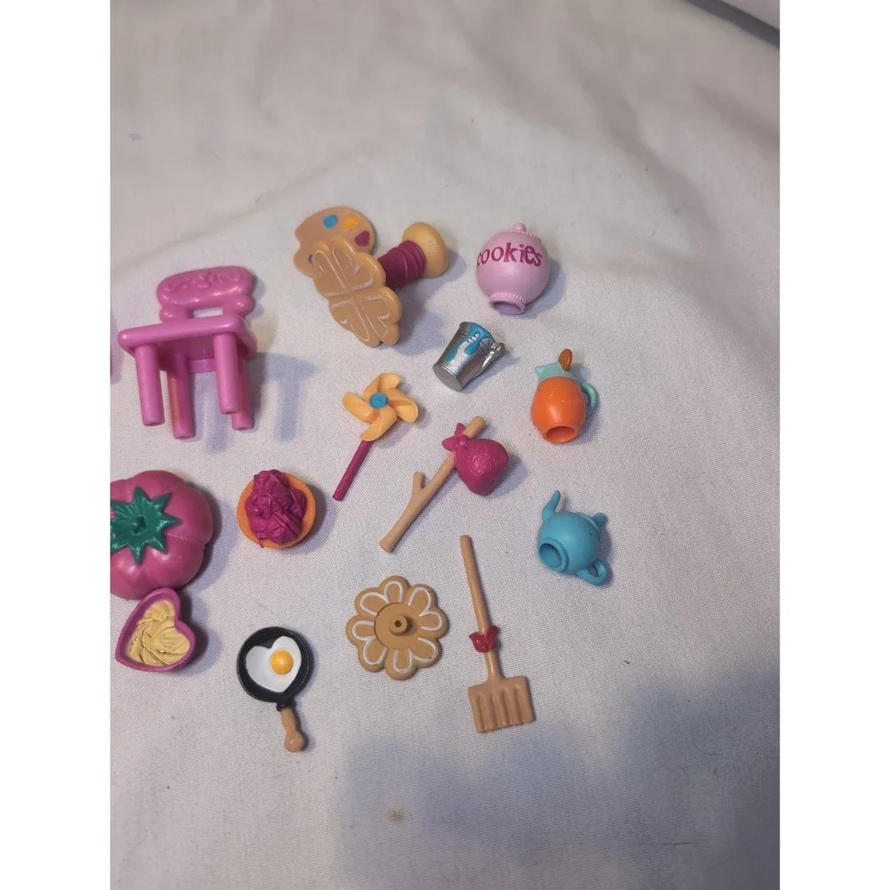lalaloopsy shown accessories you