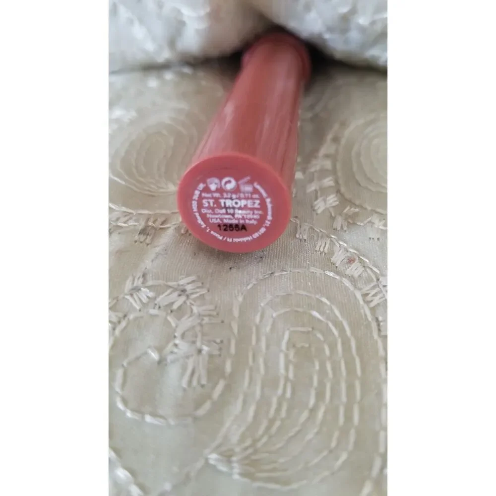 N/A lipstick soft