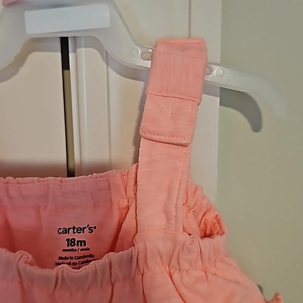 Carters excellent ruffle