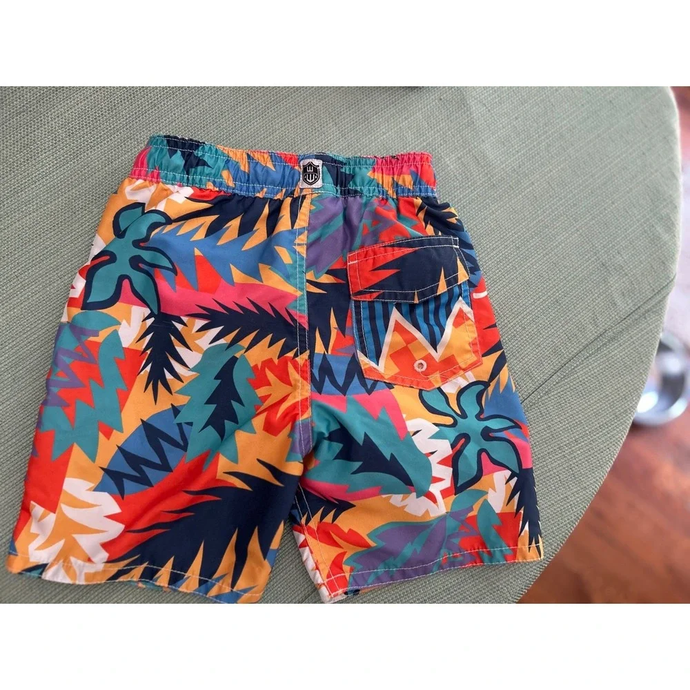 Wes And Willy trunks floral willy