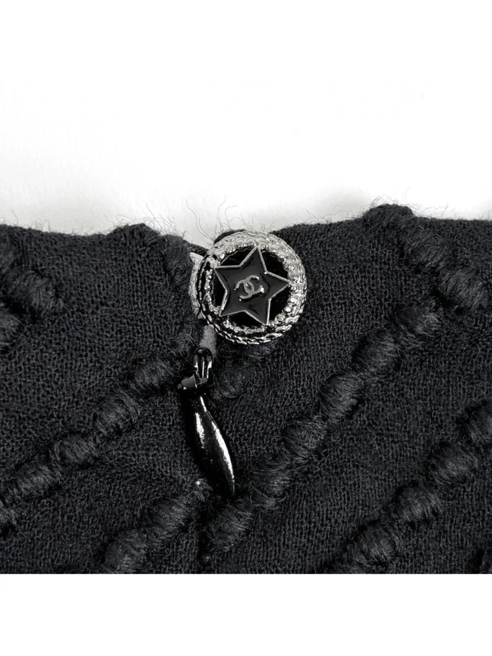 CHANEL 4000030706985 brand