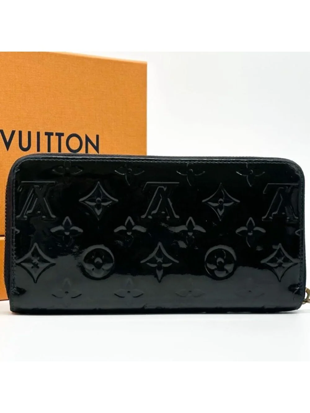 Louis Vuitton brand louis