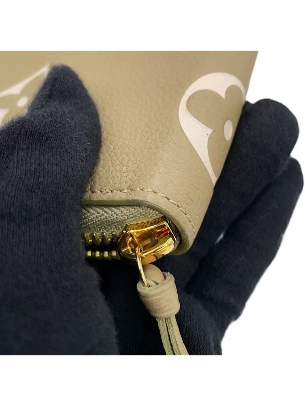 Louis Vuitton this authentic