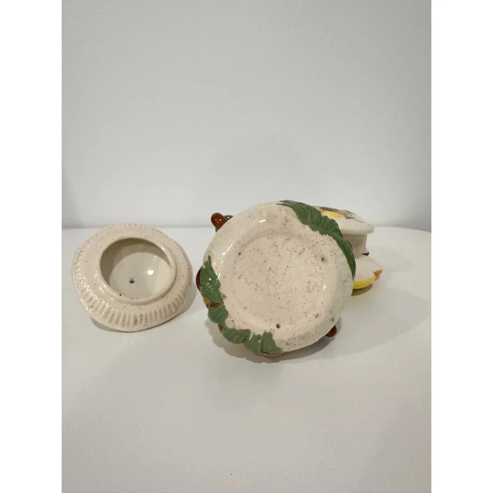 N/A vintage ceramic