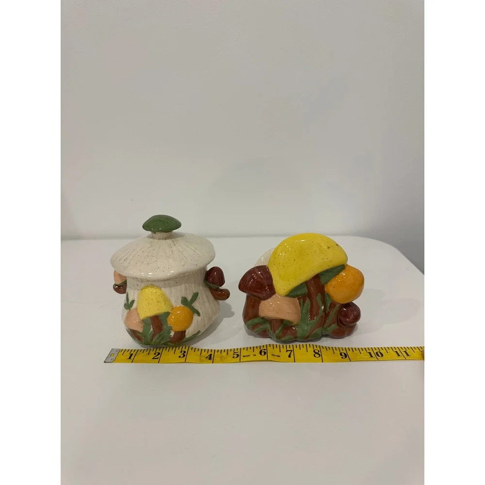 N/A vintage ceramic