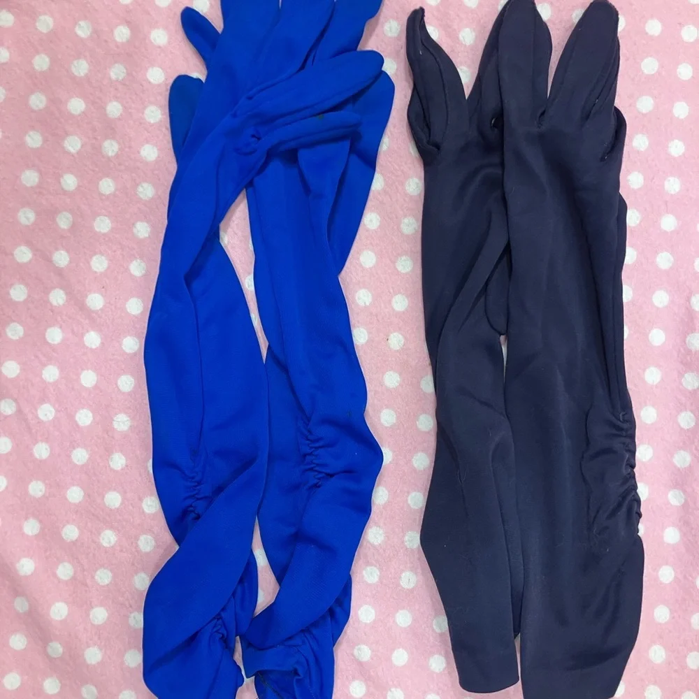 Two Pair Vintage Gloves Medium