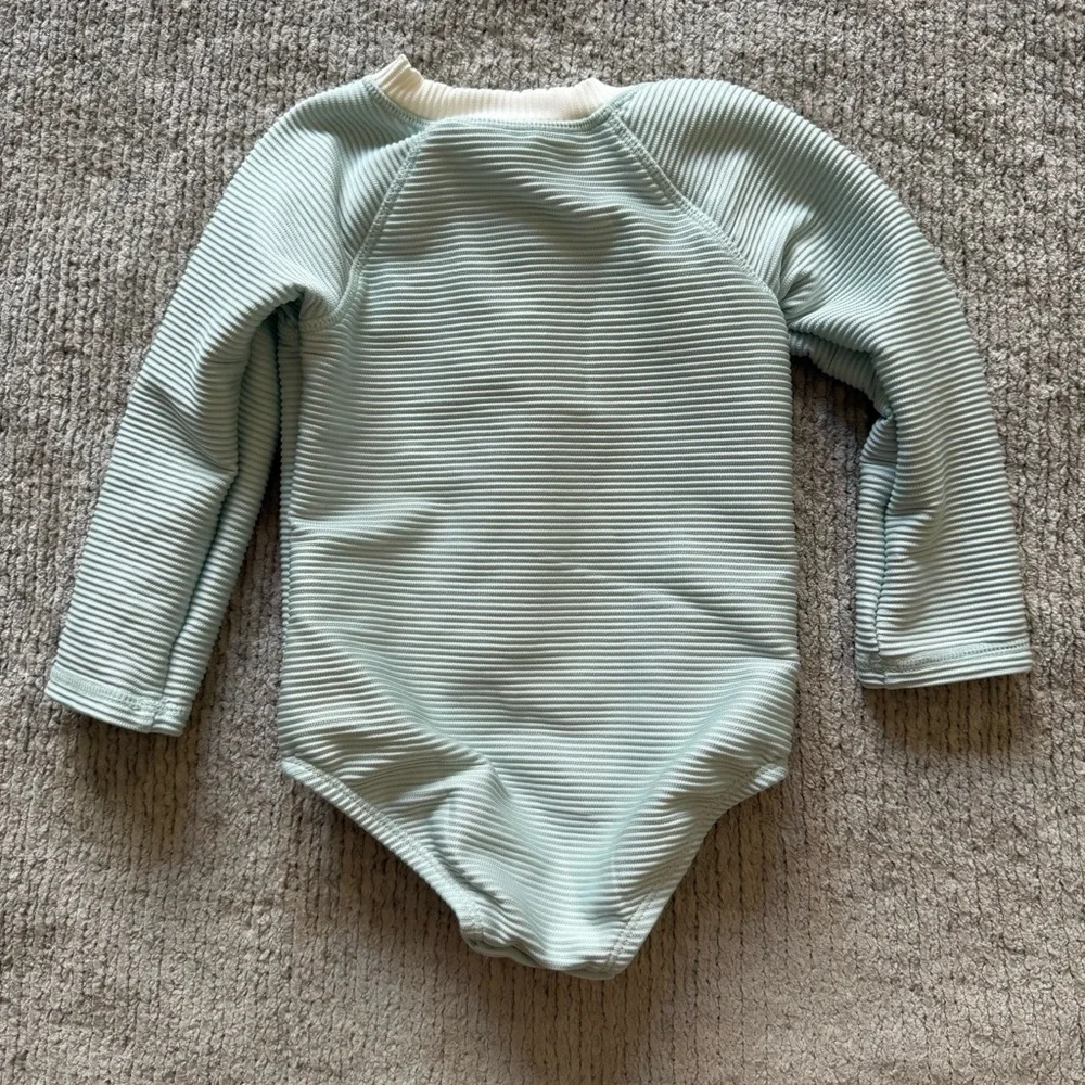 Little Co. soft thoughtfully