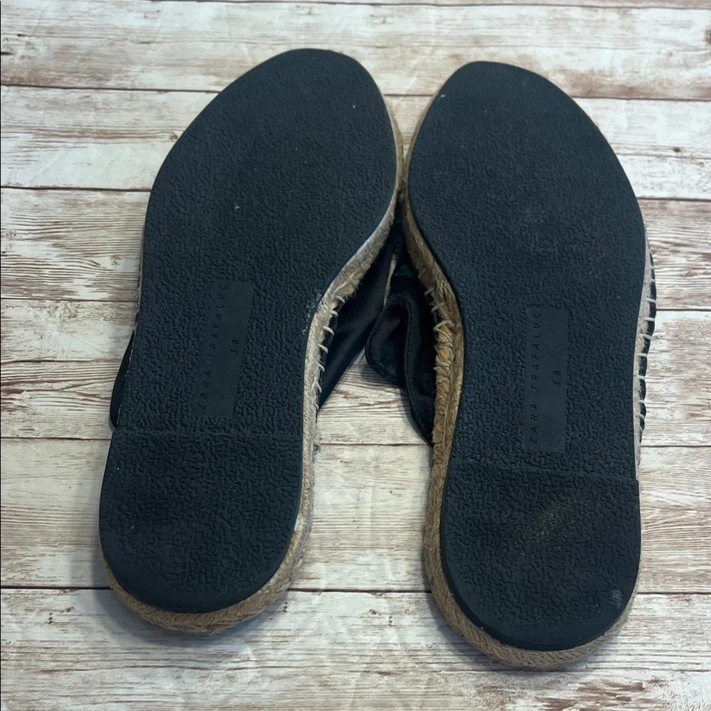 Zara elegant black