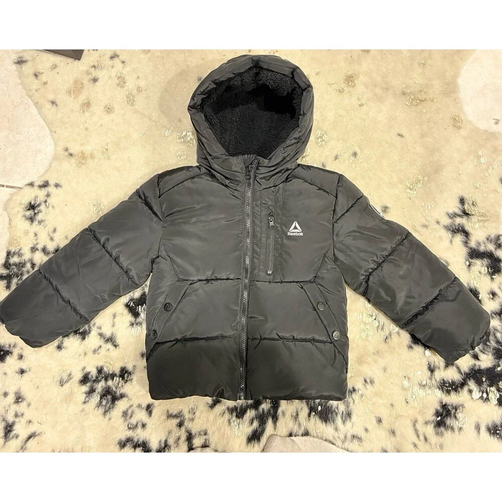 Jacket Reebok kids size 5T black
