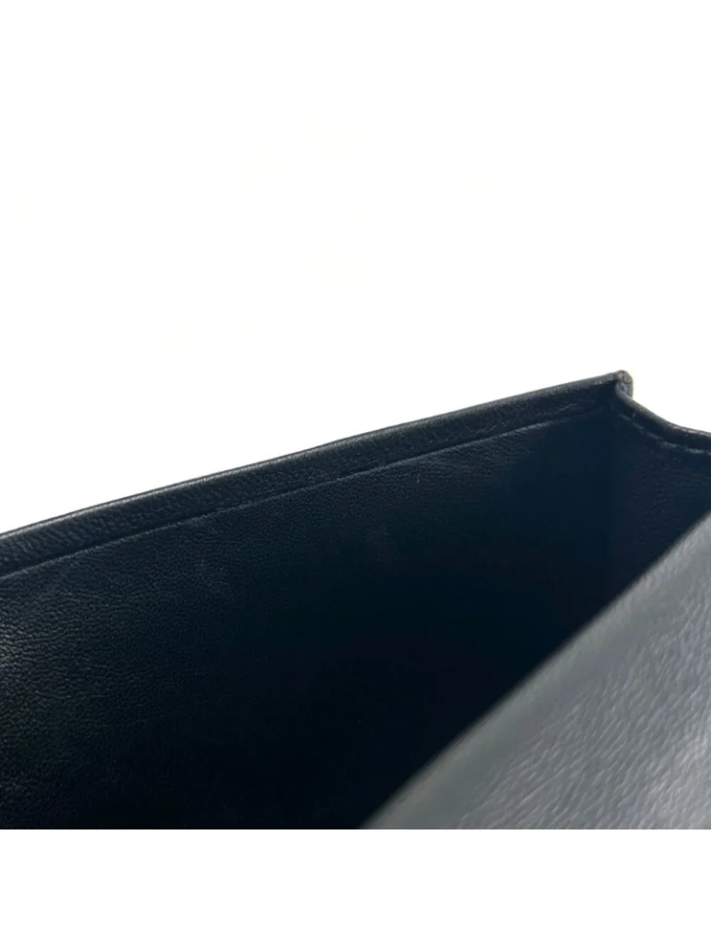 Loewe name anagram