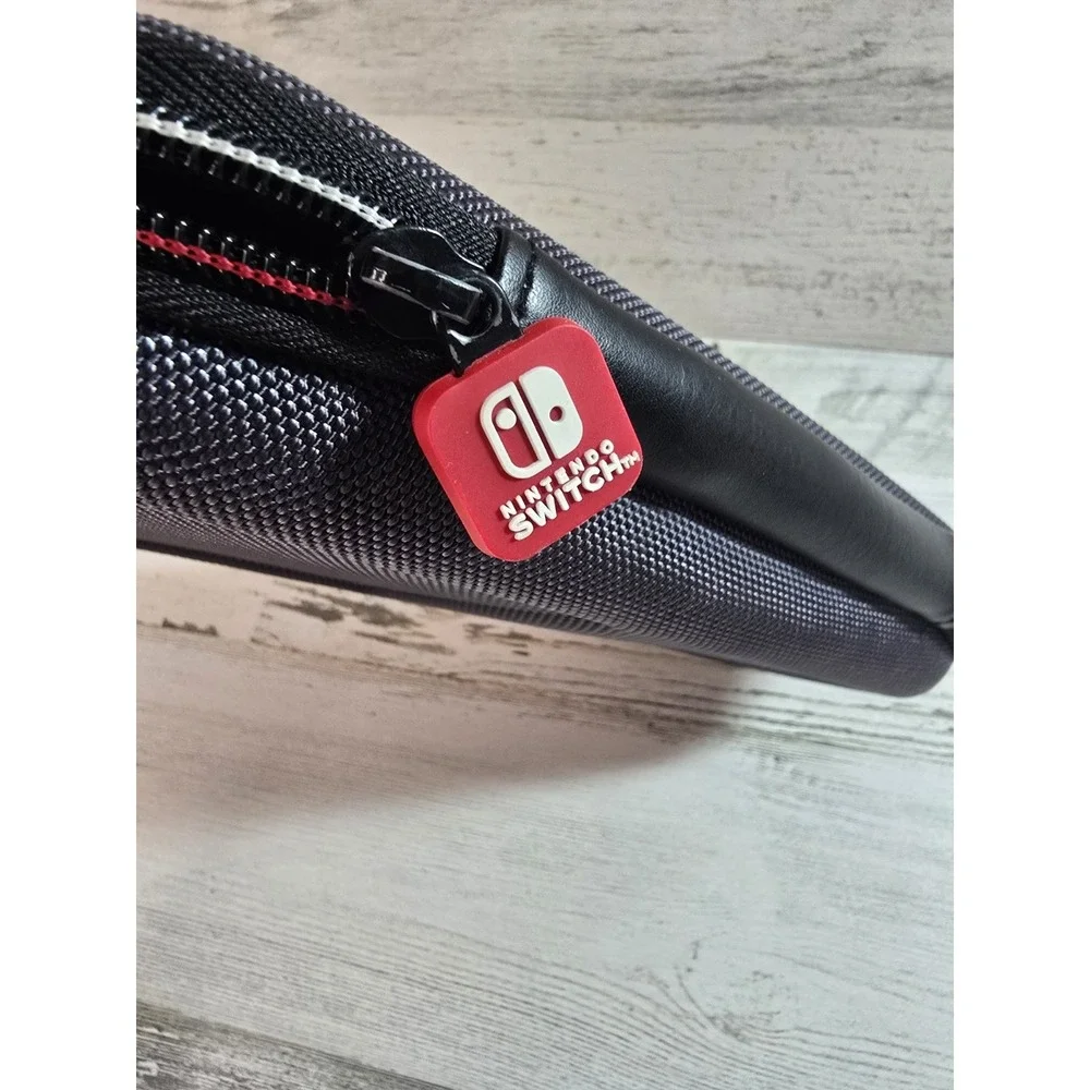 Nintendo switch deluxe