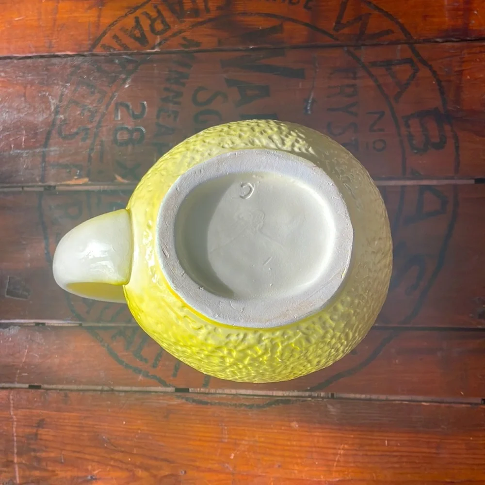 Majolica vintage style