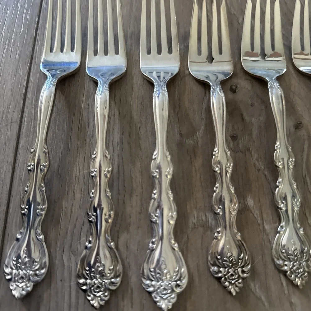 International Silver set dinner