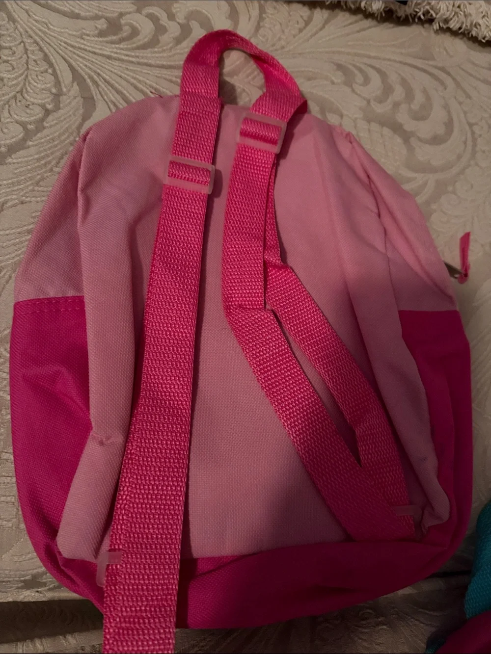 Multiples bright pink