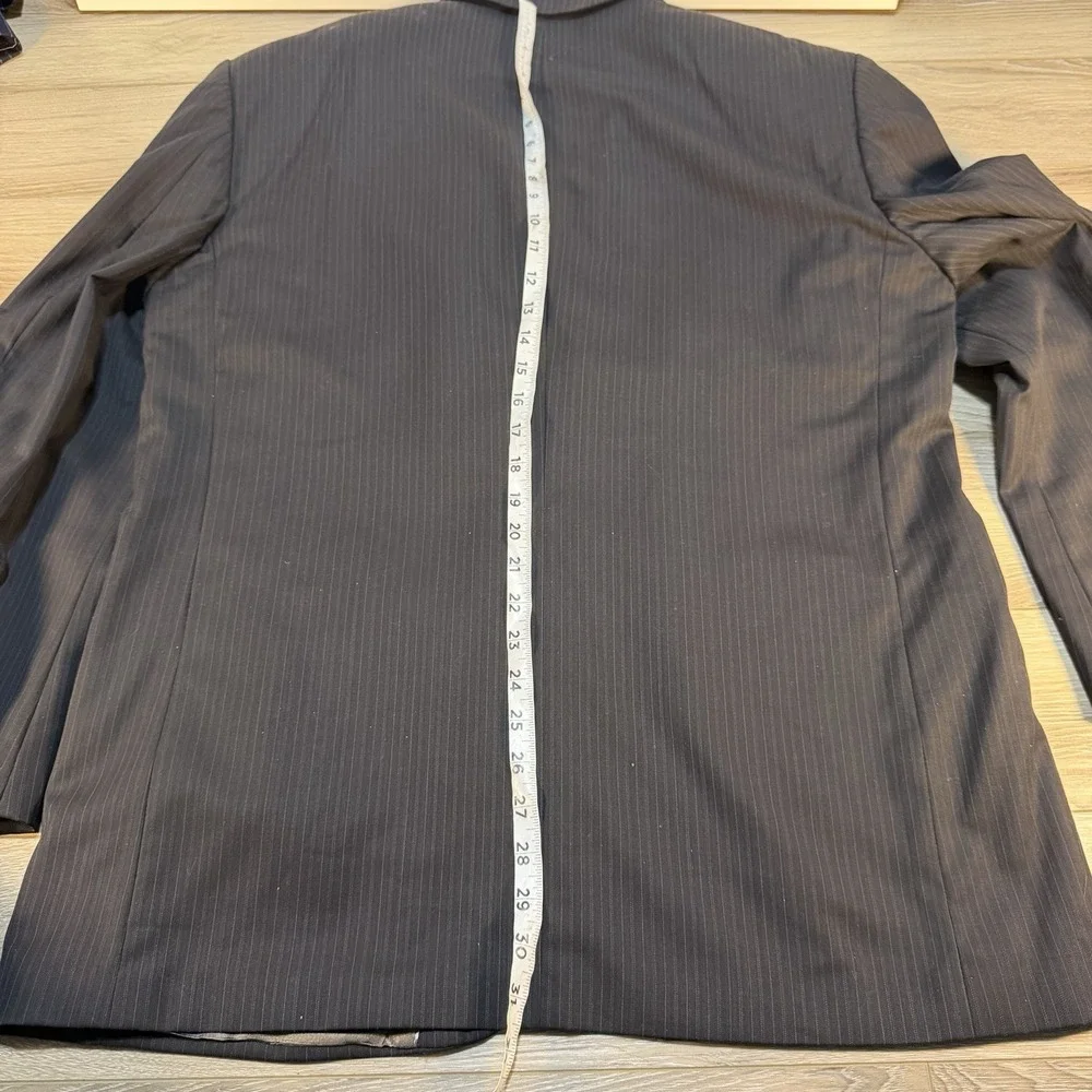 Oscar de la Renta good used