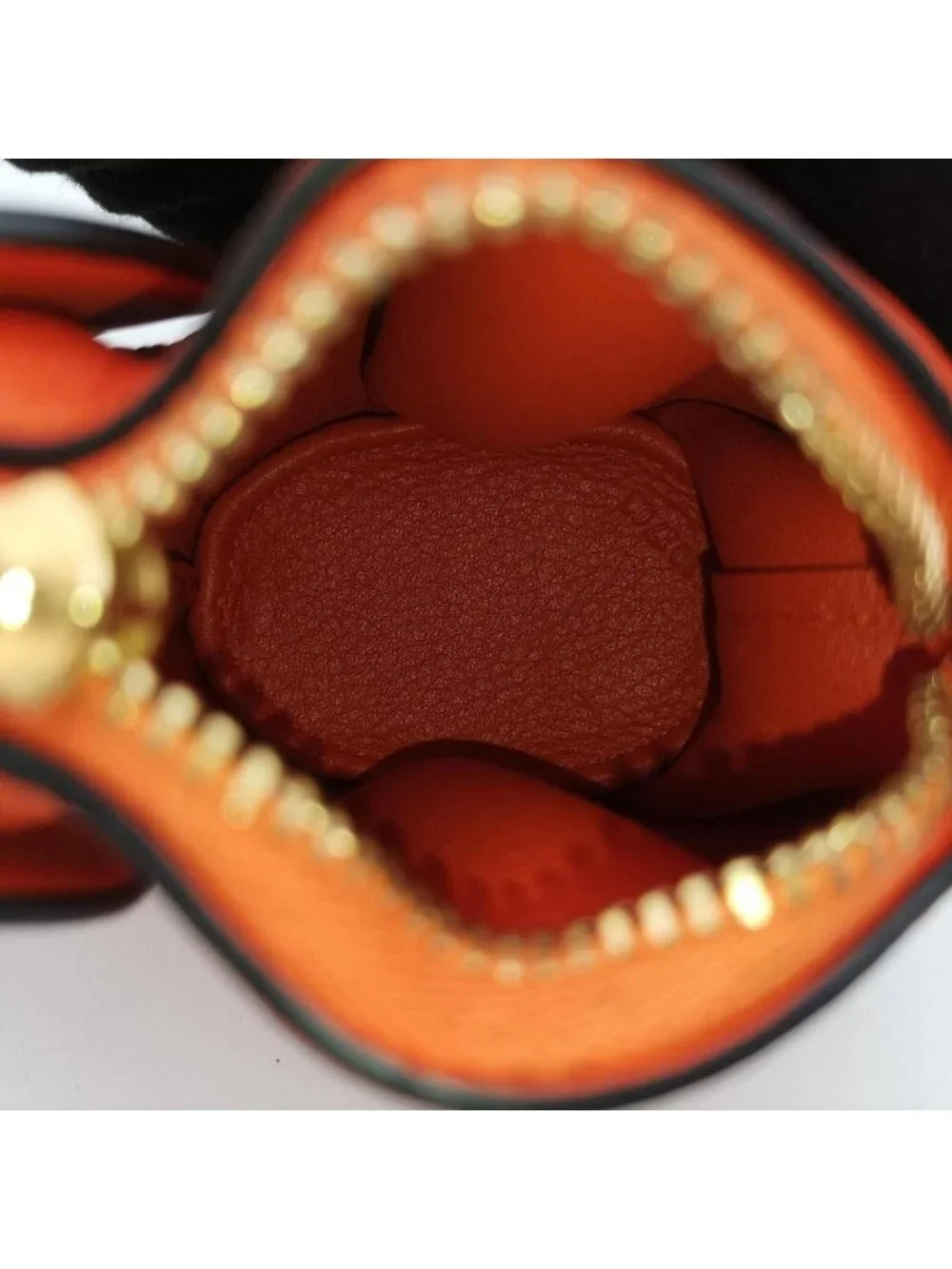 Loewe orange rank