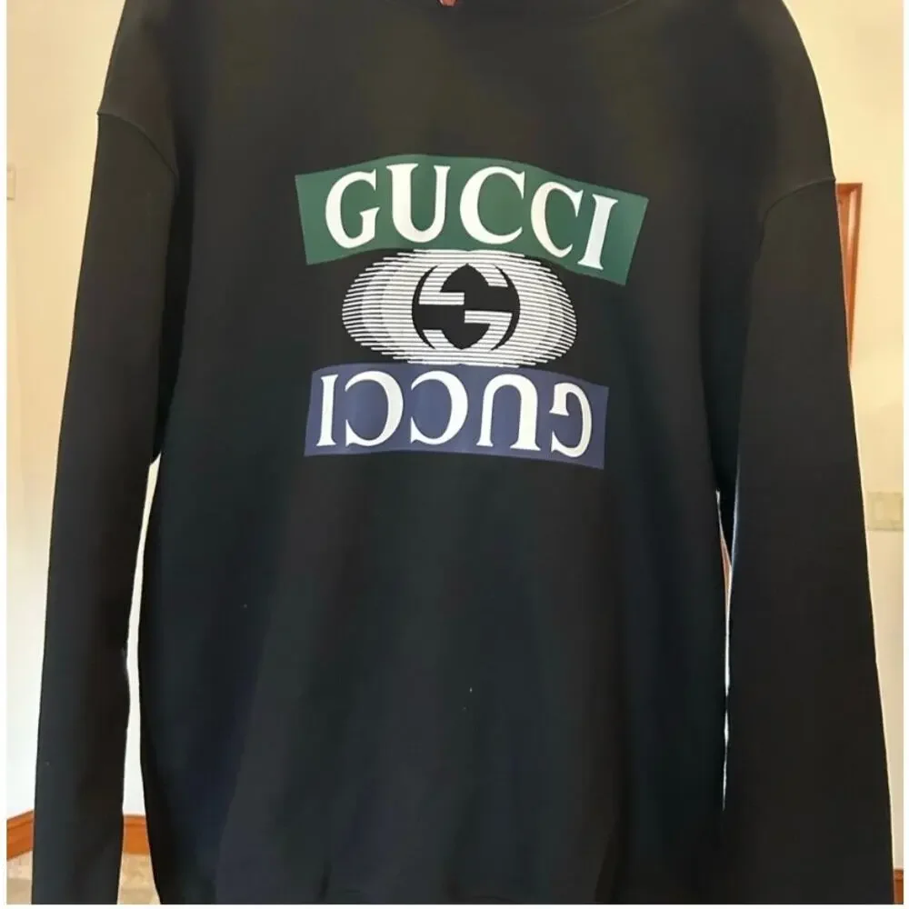 Gucci men interlocking