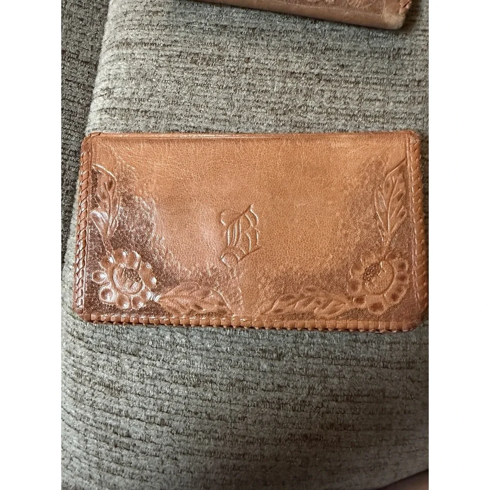 N/A vintage hand