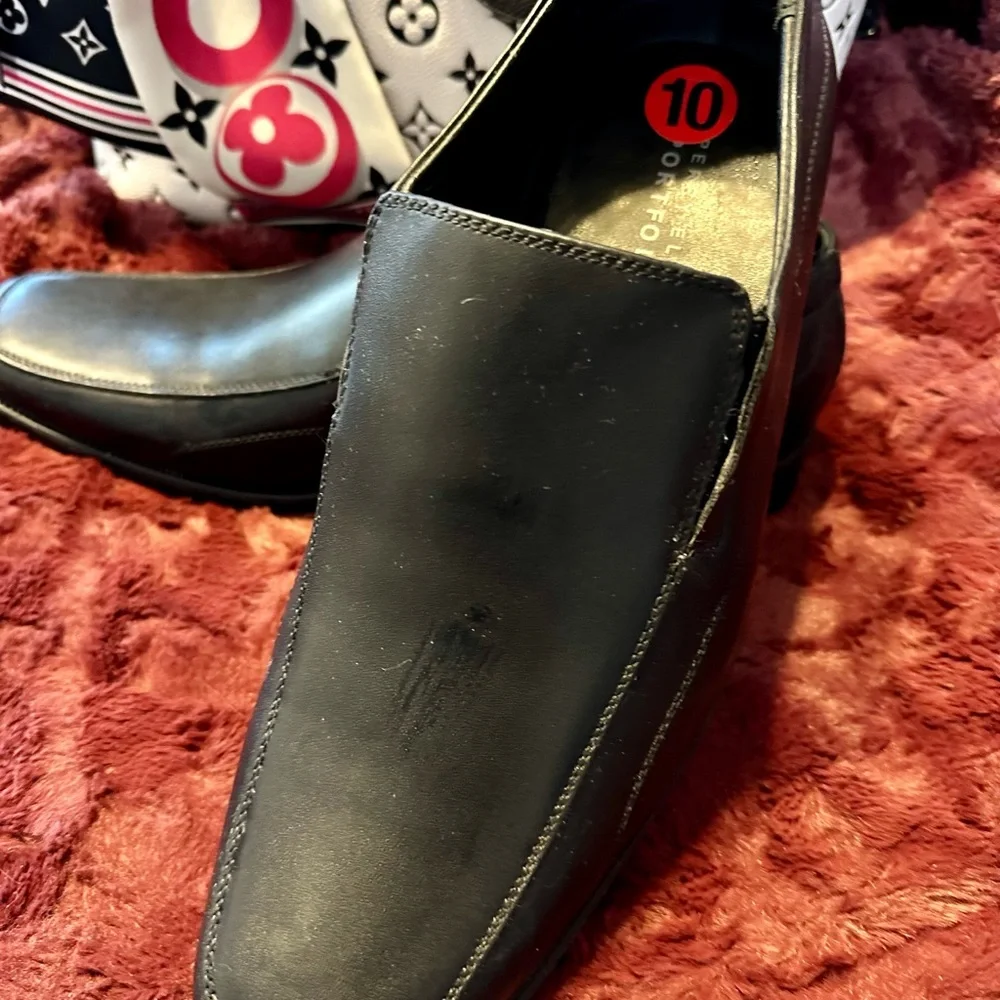 Perry Ellis new without