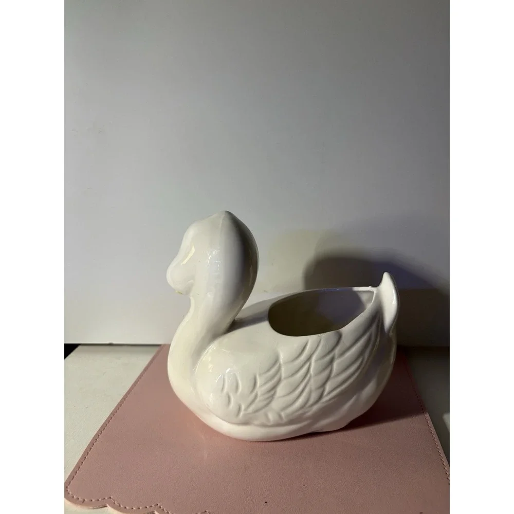 Ducks Unlimited add charming