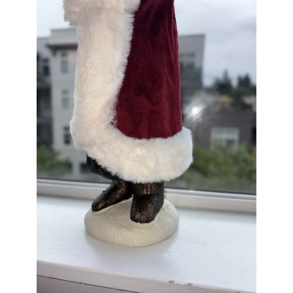 The Unbranded Brand freestanding santa