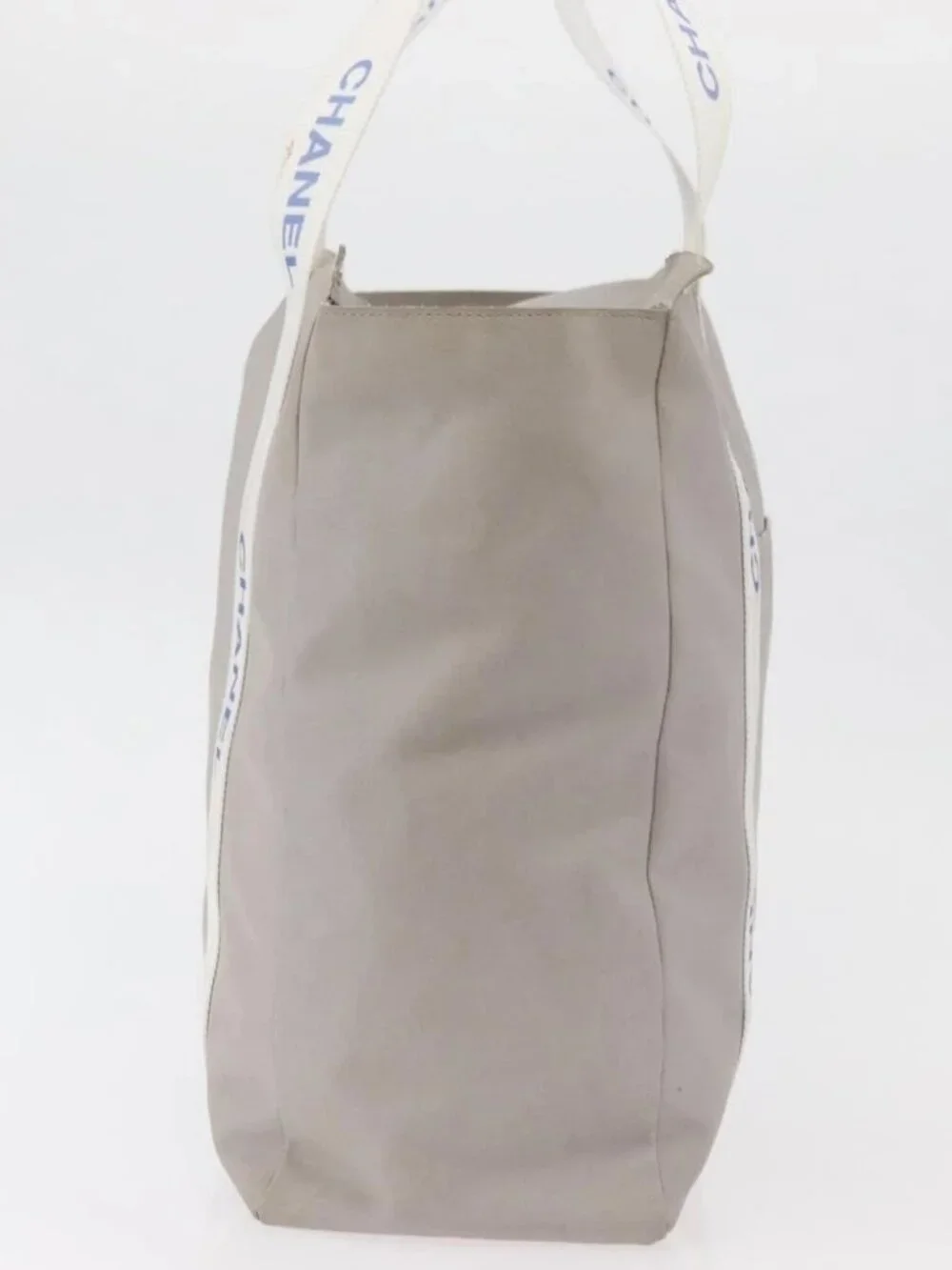 CHANEL brand	chanel color	gray