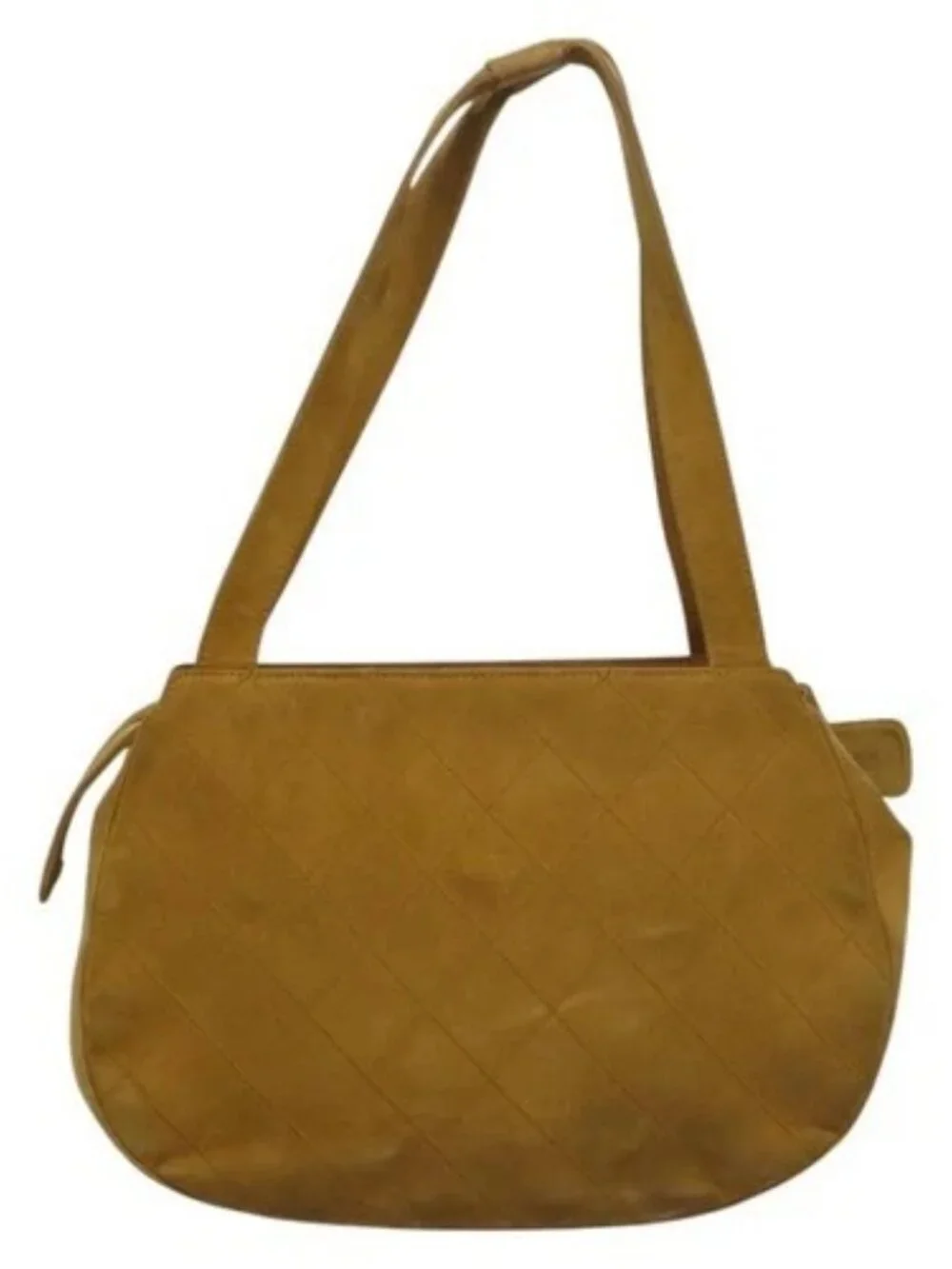 CHANEL brand	chanel color	yellow