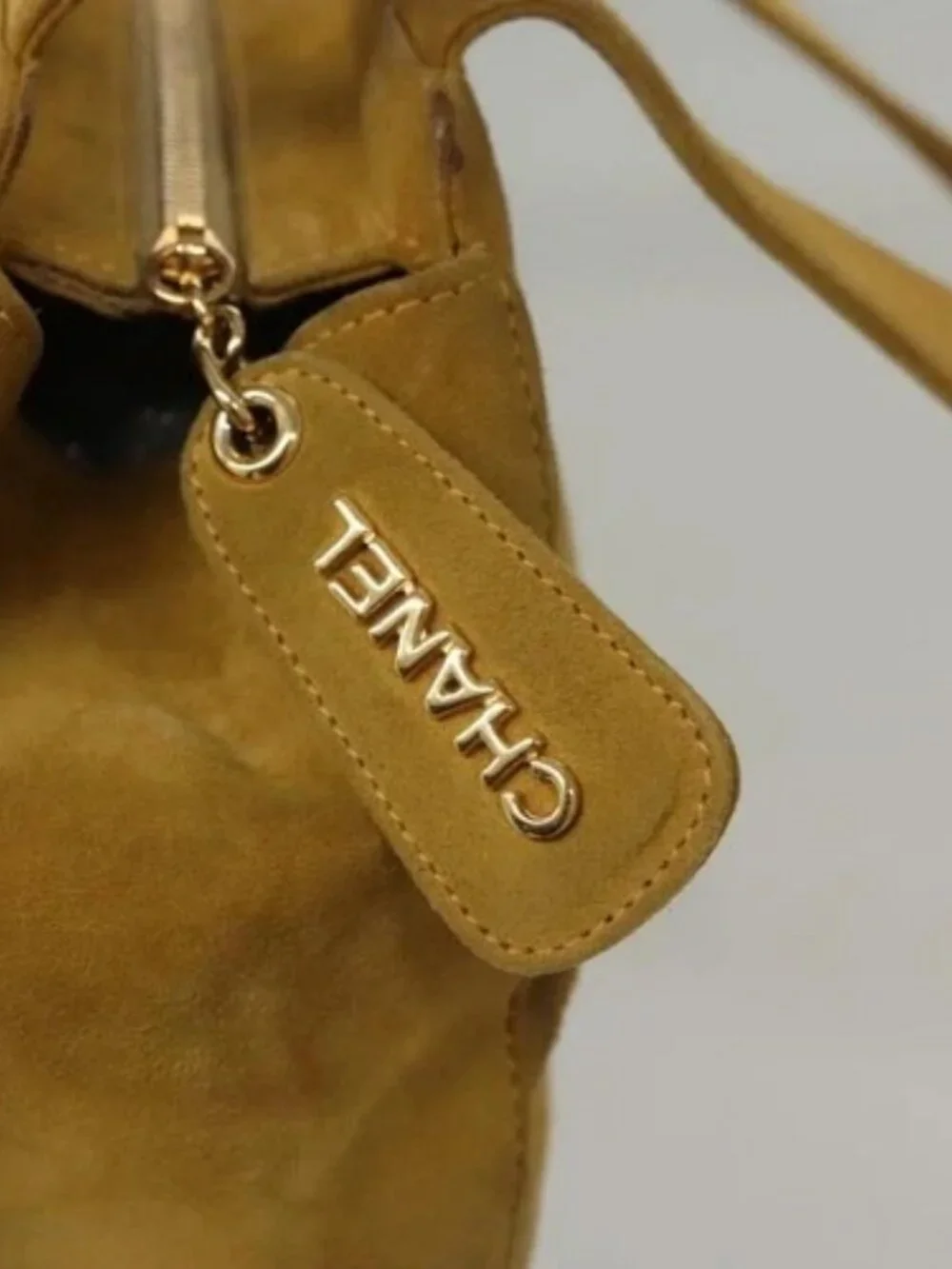 CHANEL brand	chanel color	yellow