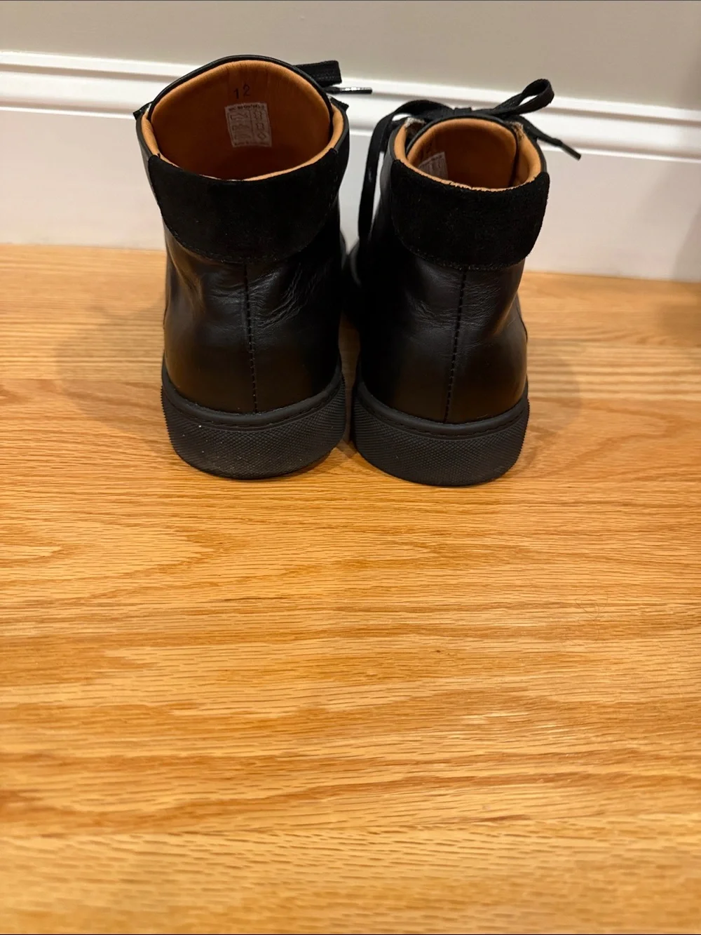 Beckett Simonon clean black
