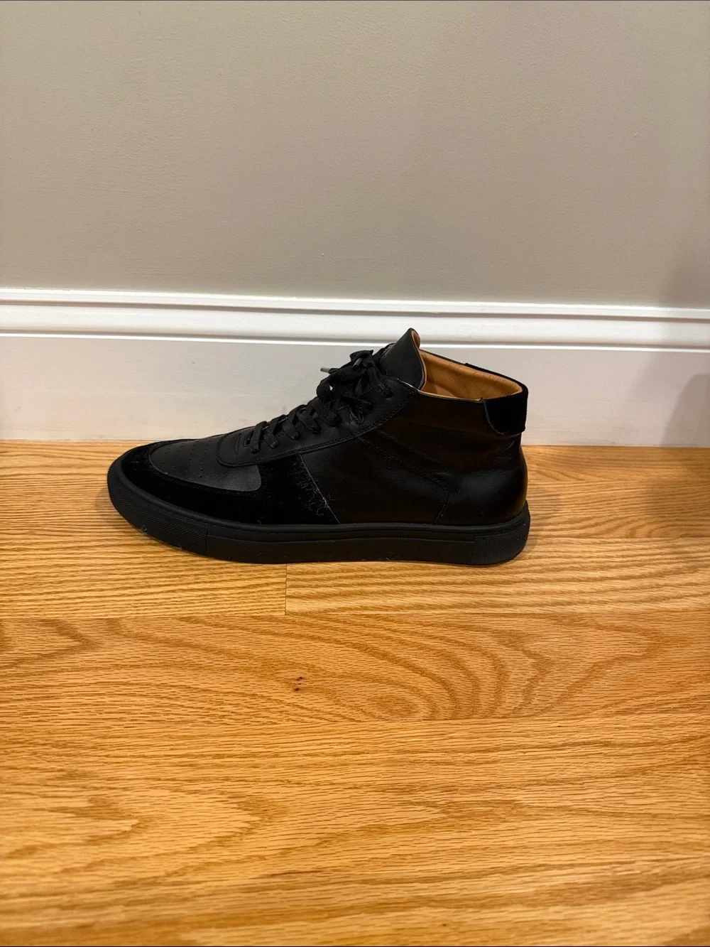 Beckett Simonon clean black