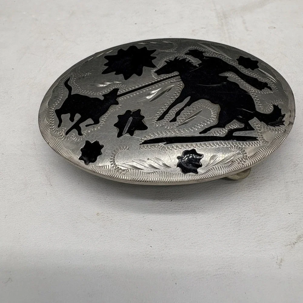 Vintage Handcrafted German Silver Cowboy‎ Roping Steer Inlay Oval Belt Buckle