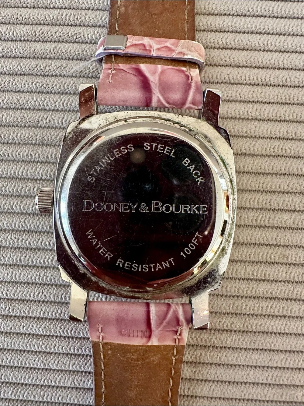 Dooney & Bourke key details