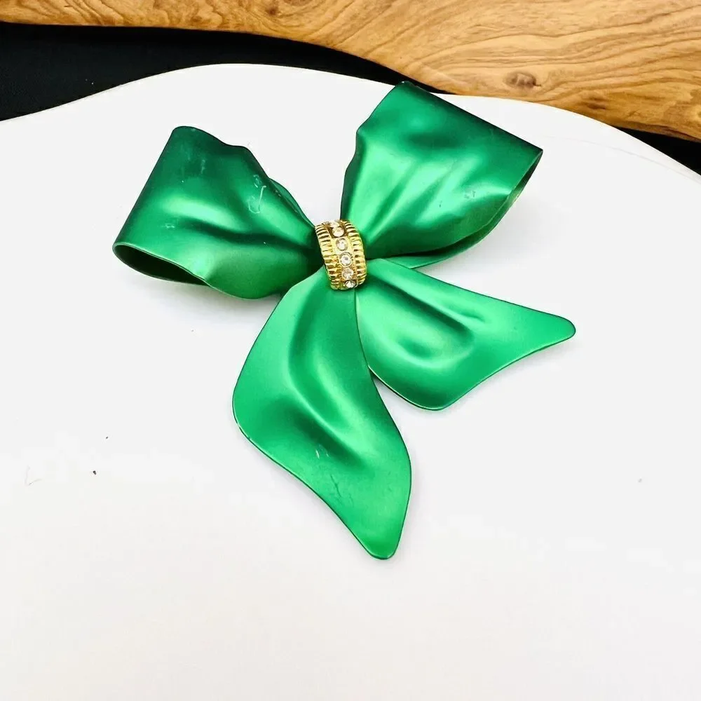 Vintage beautiful green