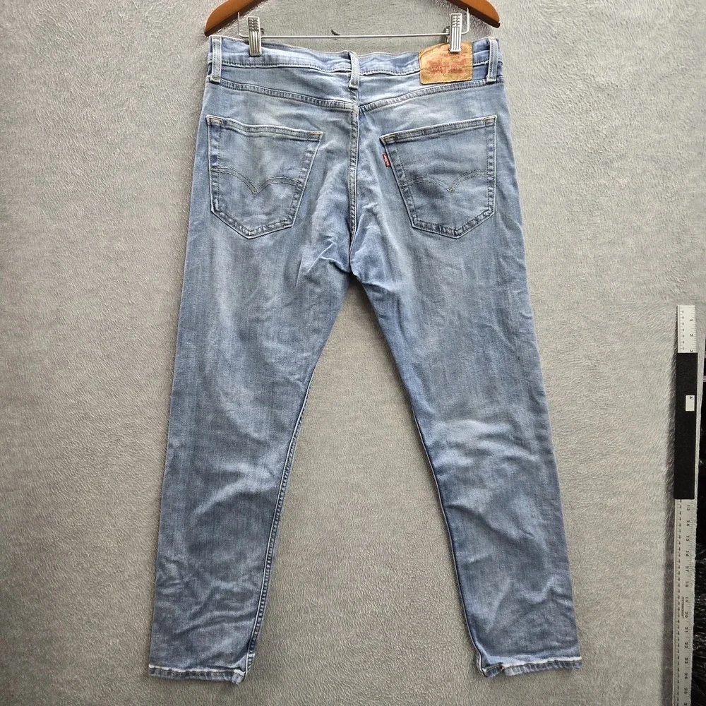 Levis domestic orders