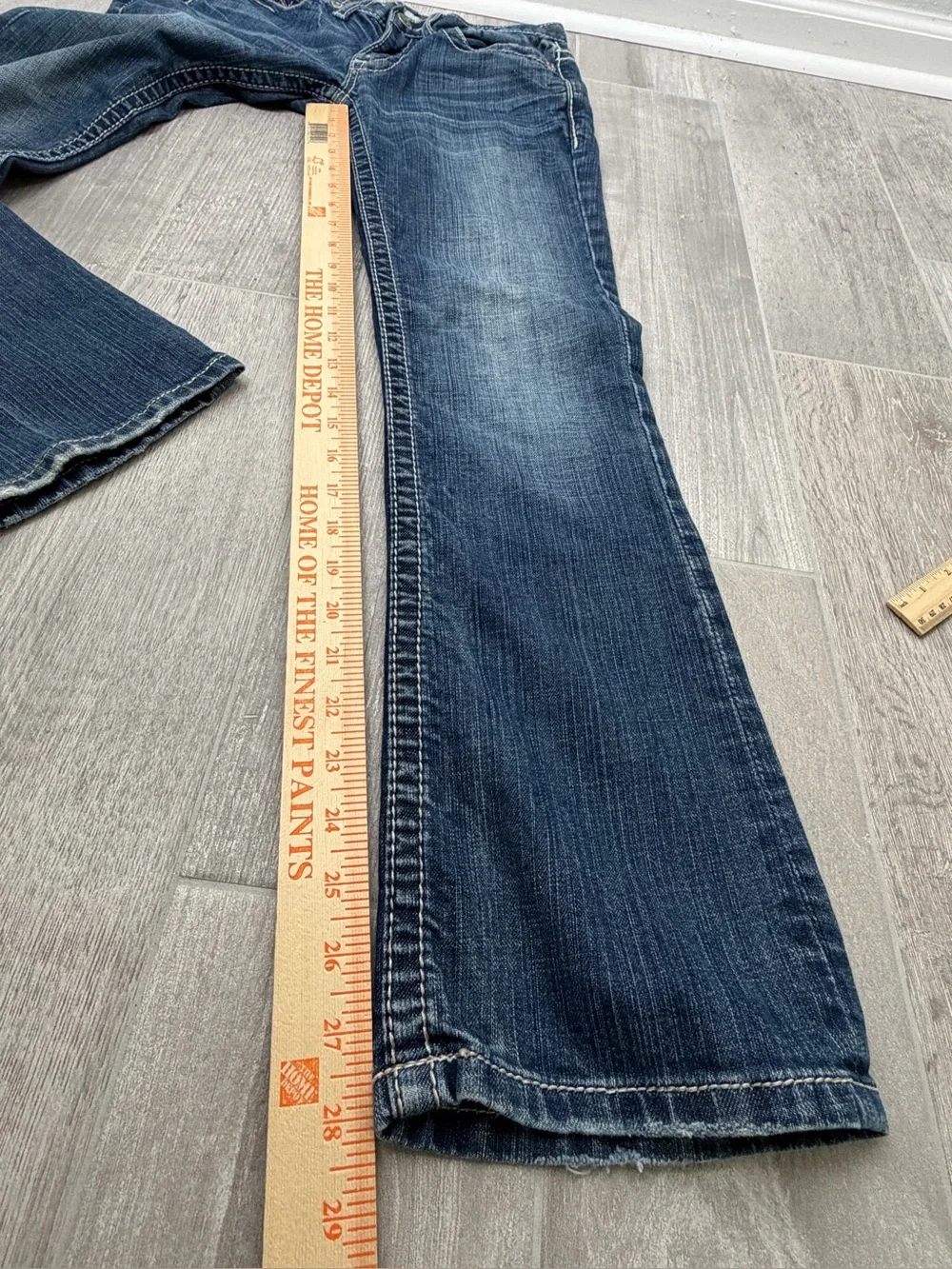 BKE Aiden western bootcut jeans contrast stitching can be unisex size 26S