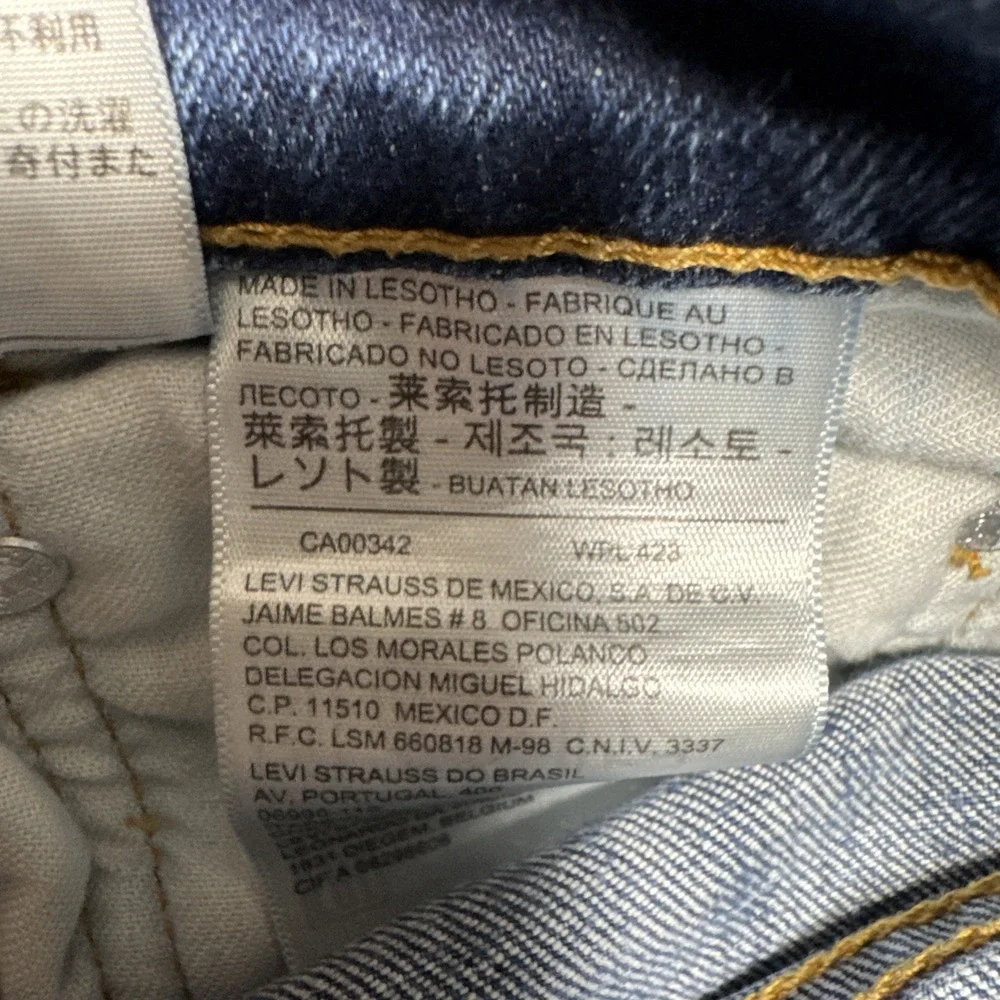 Levis levis 514