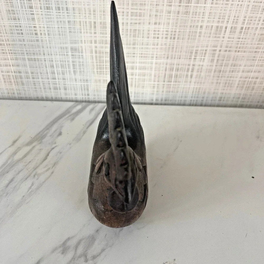 N/A handcrafted carved
