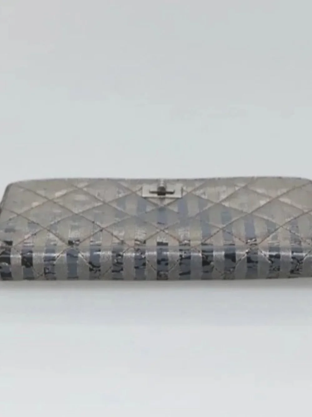 CHANEL 2.55 Matelasse Long Wallet Leather Silver CC Auth bs25537