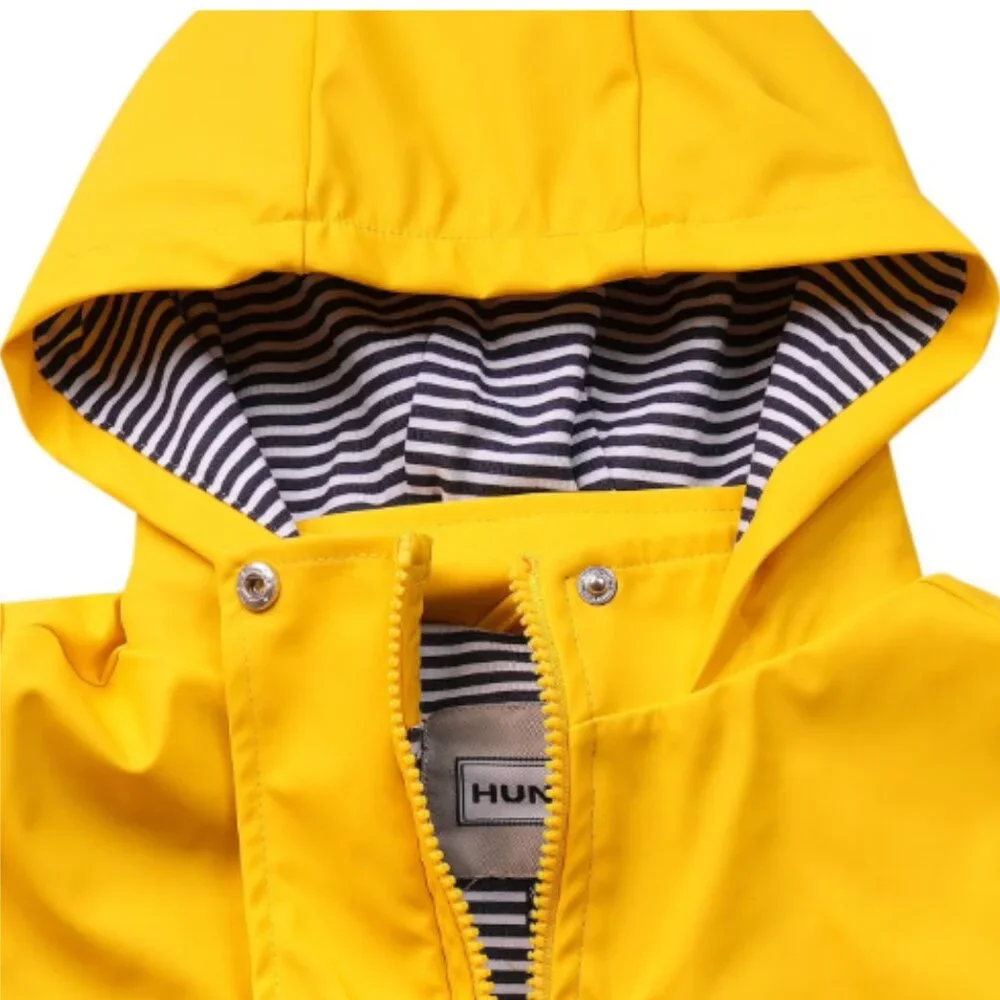 Hunter kids rain