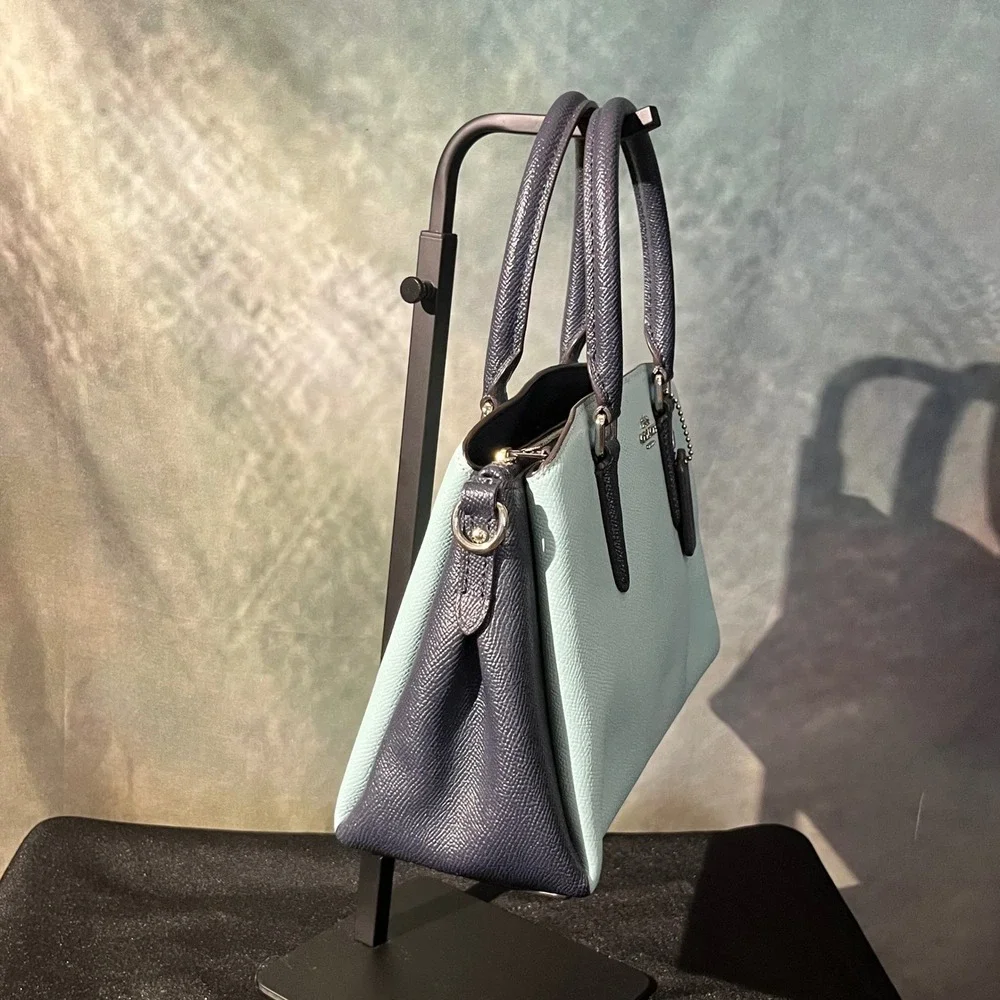 Coach attach purse