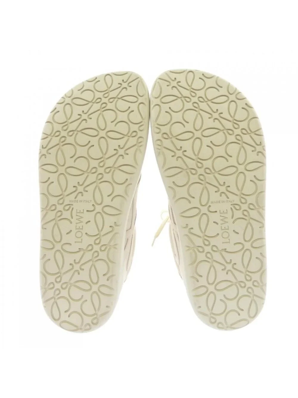 Loewe Sneakers Beige