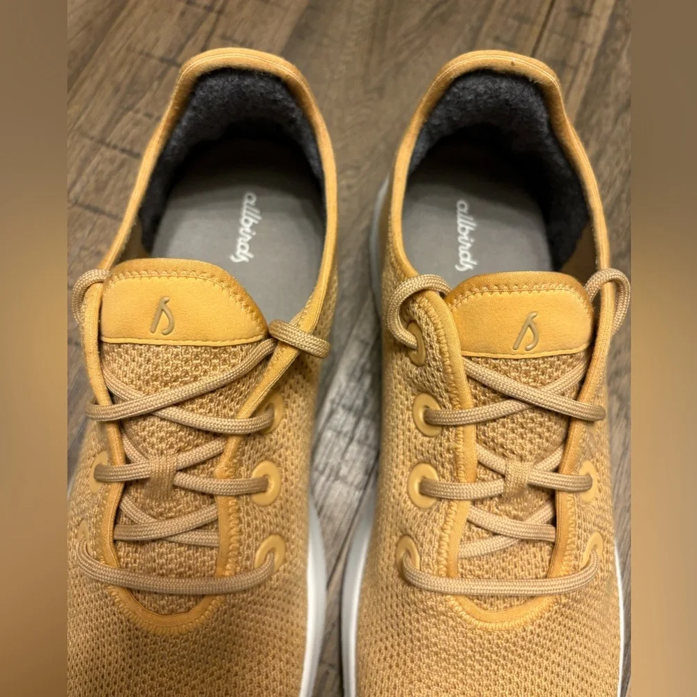 allbirds tan honey top