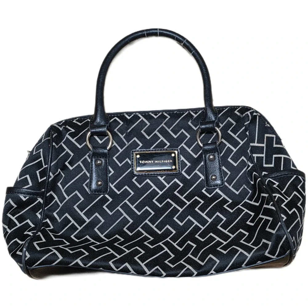 Tommy Hilfiger‎ Satchel Handbag Purse Black White Geometric Print Faux Leather