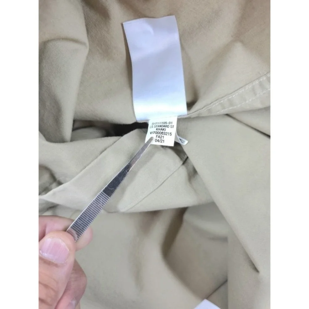 Banana Republic brand banana