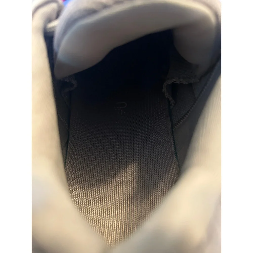 Adidas Yeezy light ortholite