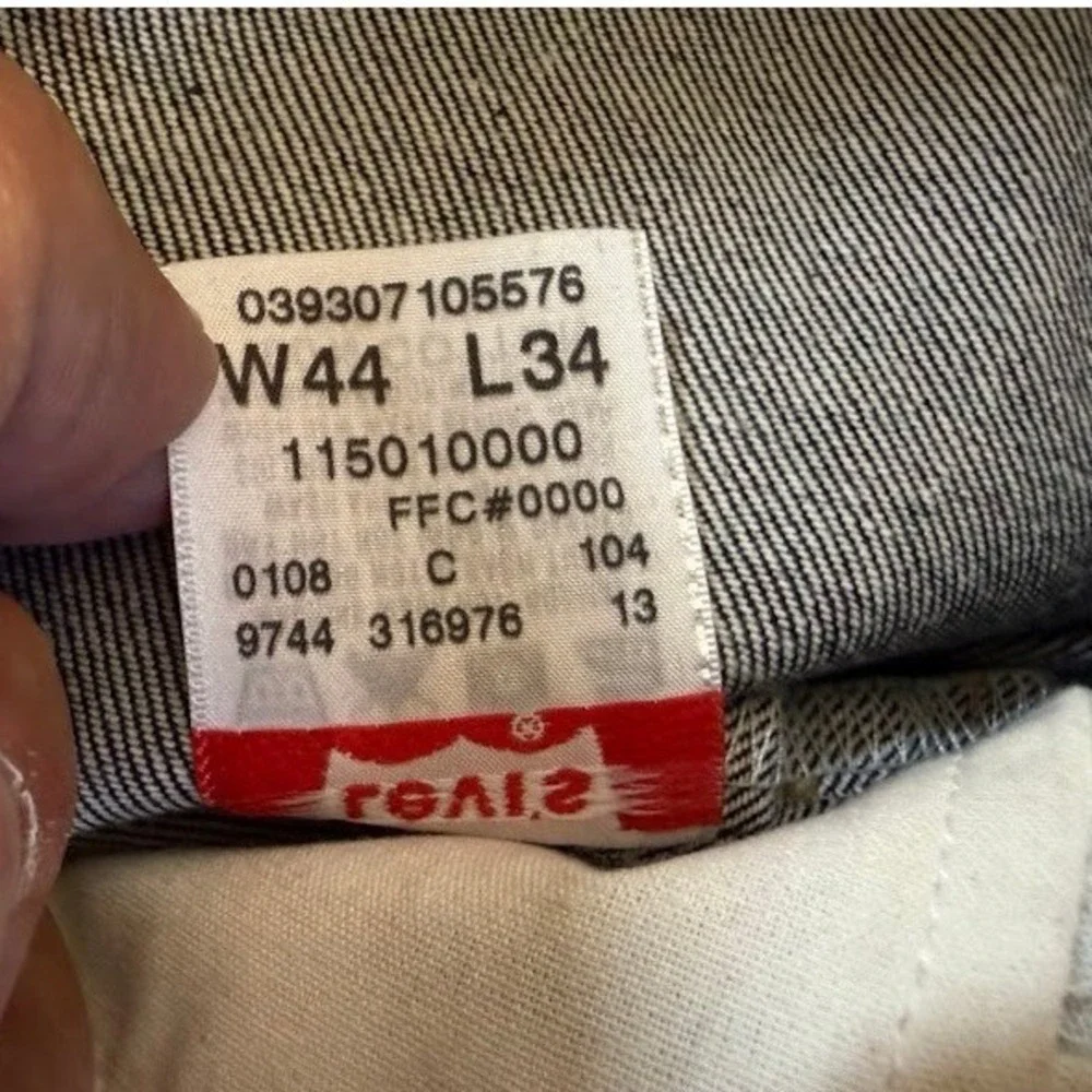 Levis worn 44